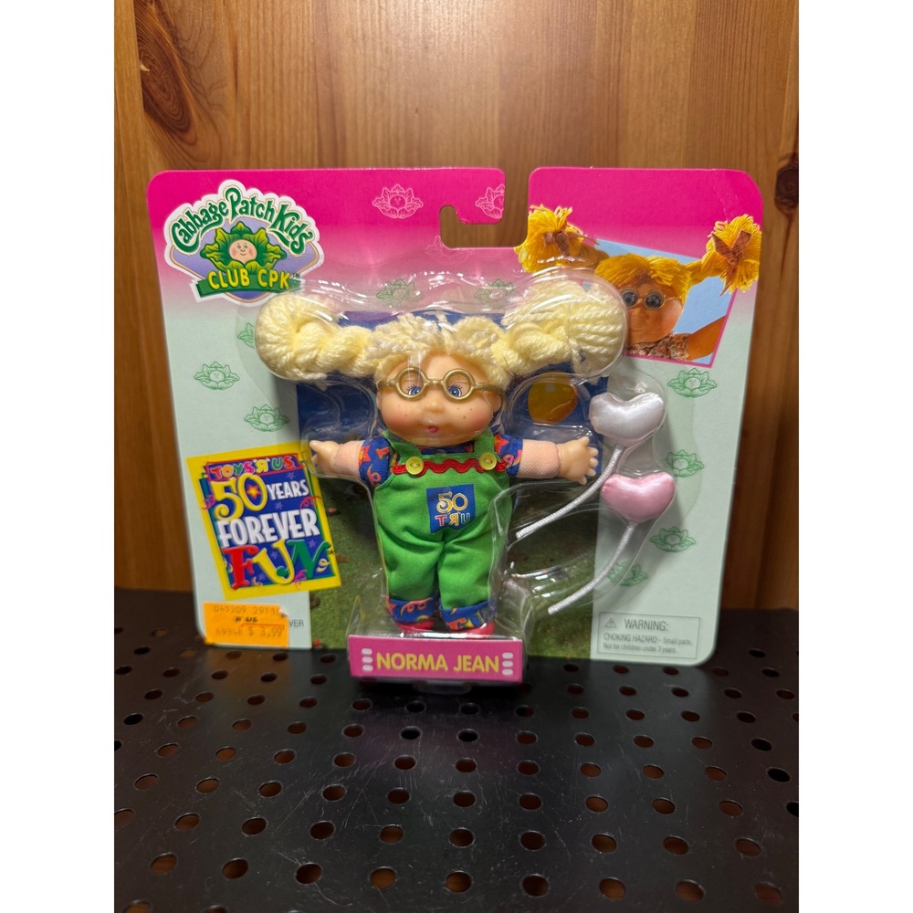 Vintage Cabbage Patch Kids Club CPK Norma Jean Toys R Us 50th Anniversary Doll